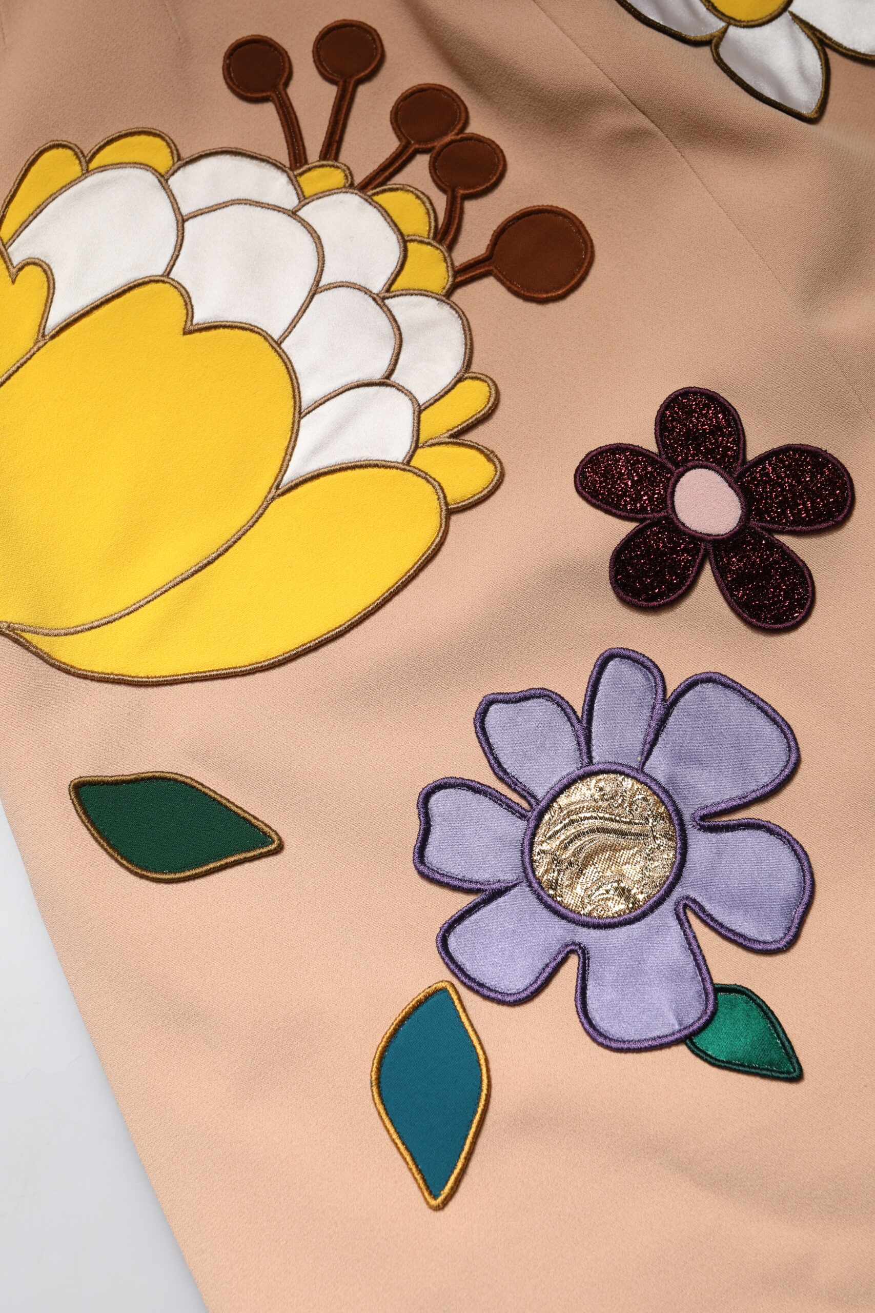 Dolce & Gabbana Beige Floraler Rock mit hoher Taille und Bleistiftschnitt – Bild 7