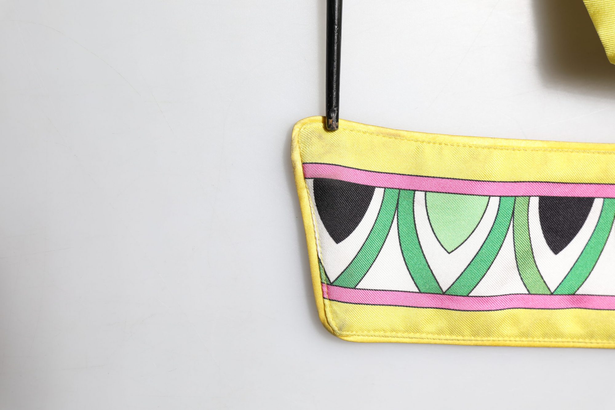 Dolce & Gabbana Blauer Seidenmantel mit Blumenmuster und langen Ärmeln zum Wickeln – Bild 6